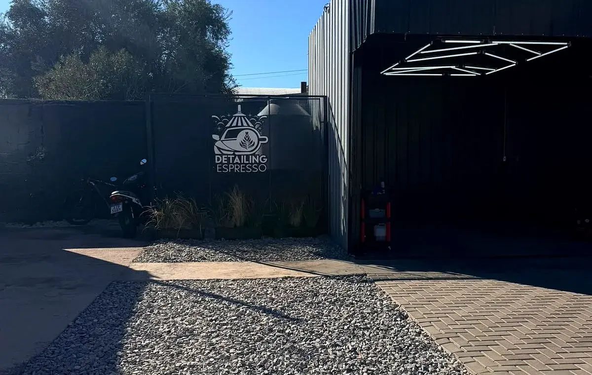 Frente del local de Detailing Espresso